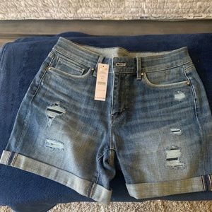 Shorts-Women's-Denim